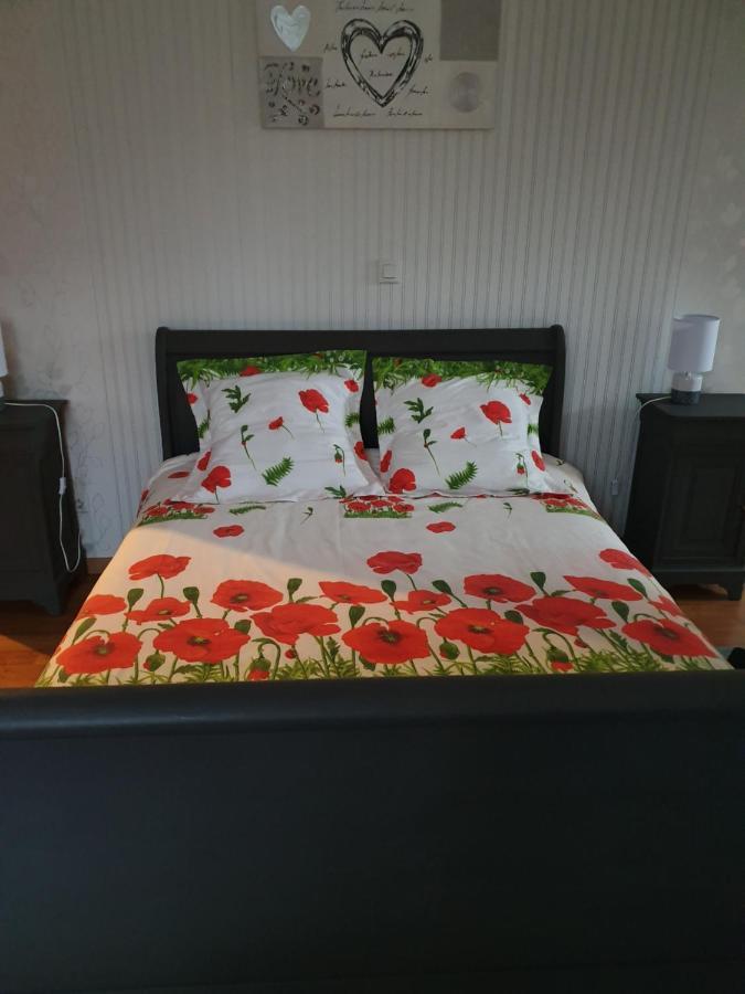 Bed and Breakfast Le Logis Du Marais Les Magnils-Reigniers Esterno foto